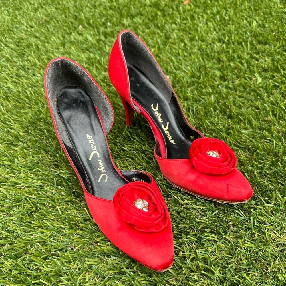 Vintage 1960s John Jerro Red Satin Rosette Heels- size 7.5